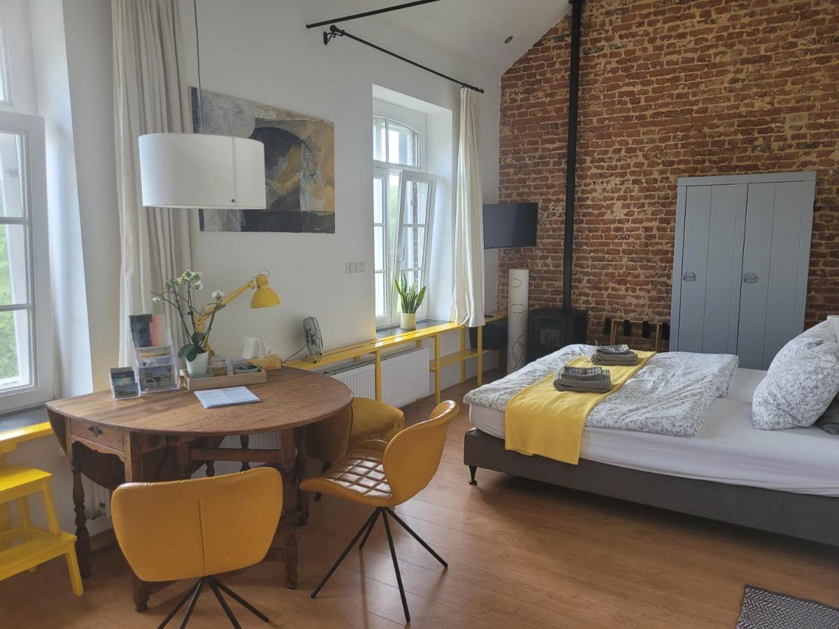 Mille Fleurs - Apartments Voeren Exterior photo